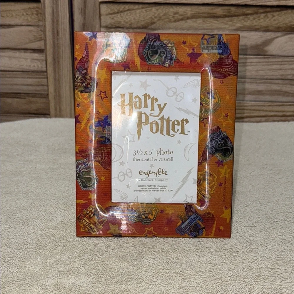 Hallmark Harry Potter Magic Picture Frame Holographic Details Rare Orange Black